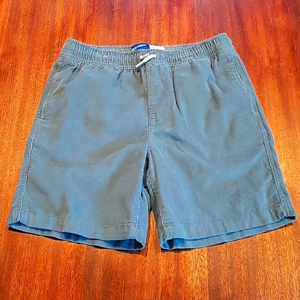 Boys size XL 14-16 Old Navy- corduroy shorts with drawstring.